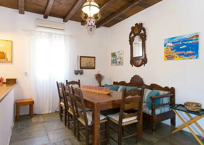 Traditional Mykonian * Орнос